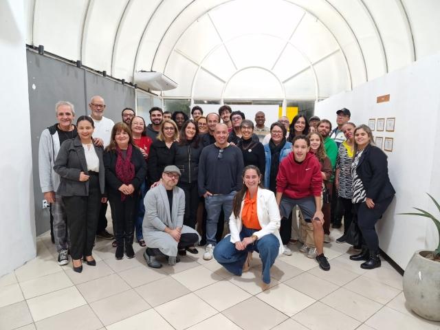 $Exposição no Espaço das Artes Zélia Arbex marca os 20 anos da AVL